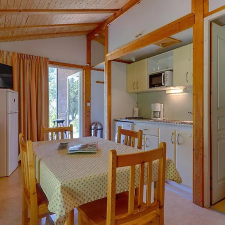 Chalet D'alpion Nord Avec Piscine Les Tourrettes